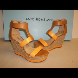 Cam Cam T-strap Wedge